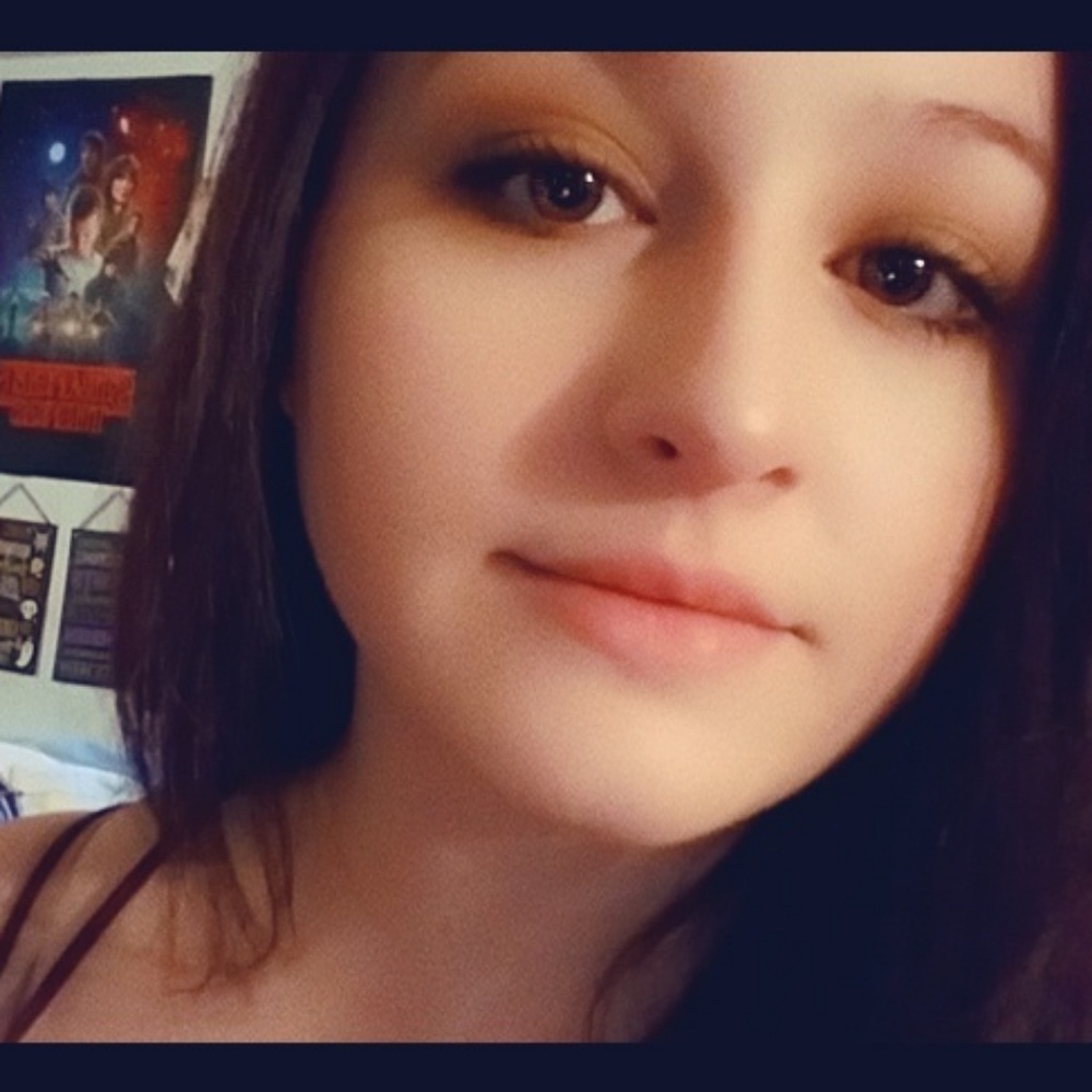 Meet your Posher, Kasie